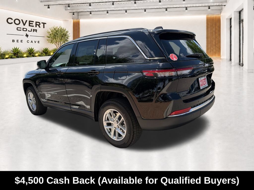 New 2026 Jeep Grand Cherokee Laredo w/ Trailer Tow Package RWD image 9