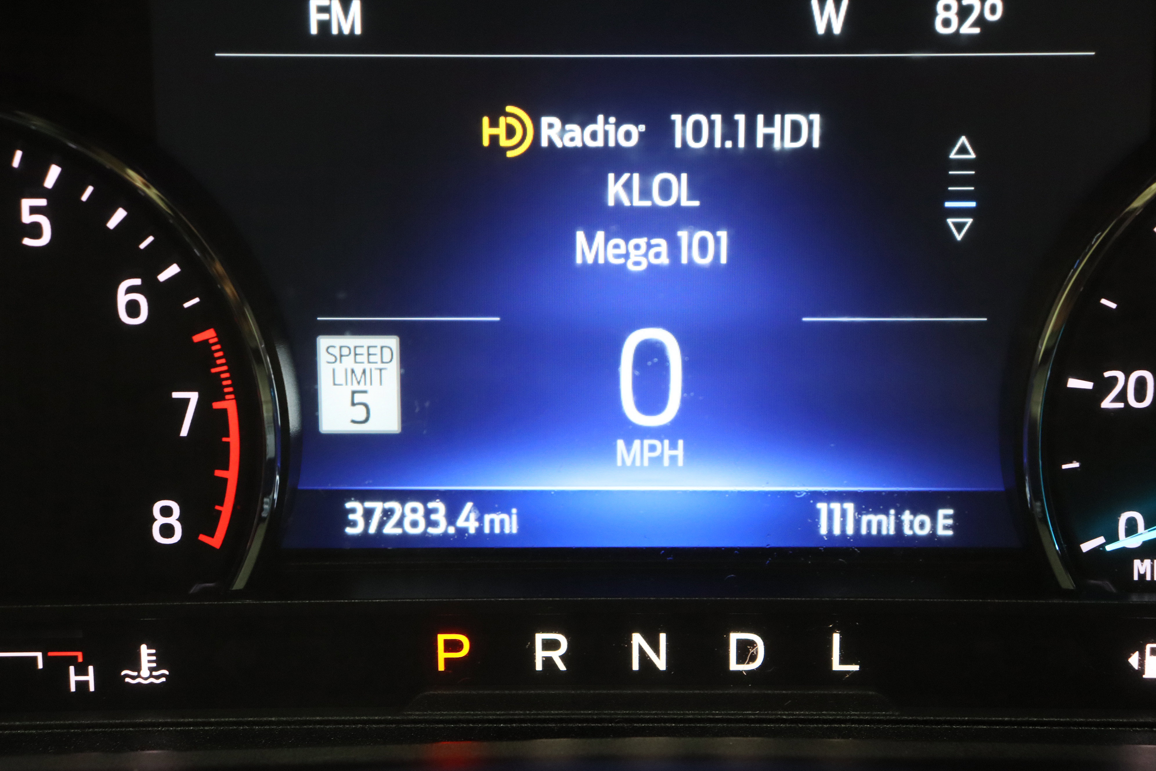 Used 2023 Ford Explorer ST-Line w/ Class IV Trailer Tow Package RWD image 44