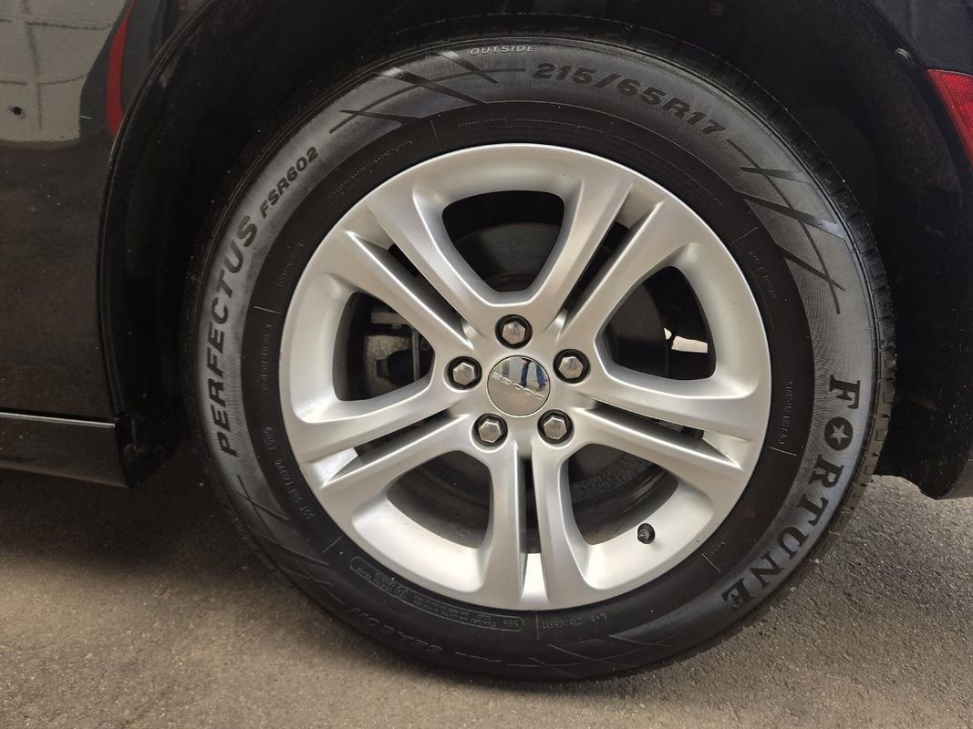 Used 2021 Dodge Charger SXT w/ Leather Interior Group image 8