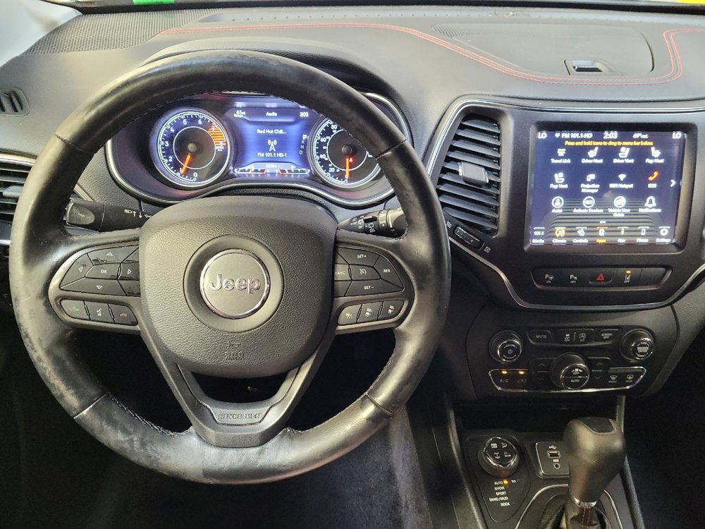 Used 2019 Jeep Cherokee Trailhawk image 22