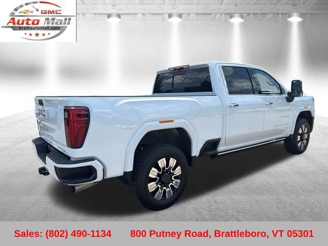 Used 2026 GMC Sierra 3500 Denali w/ Denali Reserve Package AWD/4WD image 6