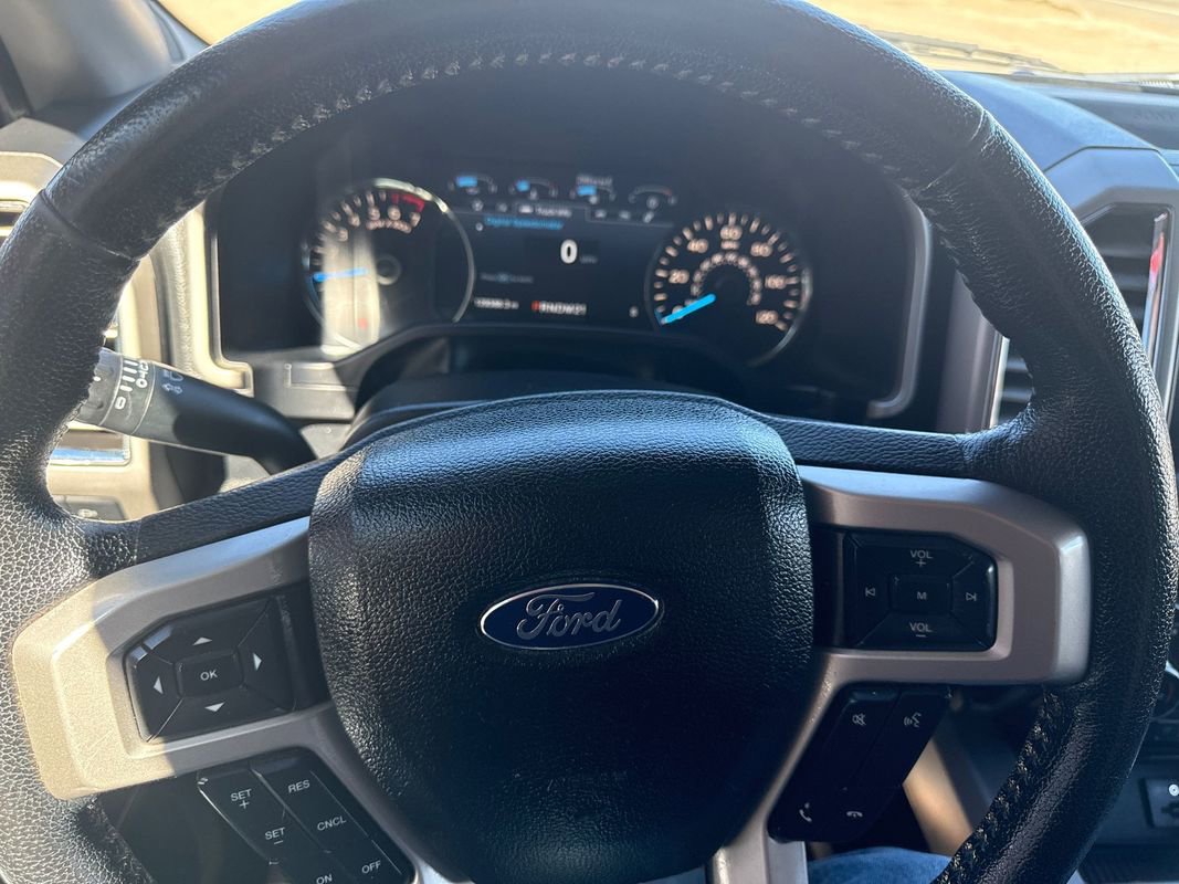 Used 2015 Ford F150 Lariat w/ Equipment Group 502A Luxury image 12