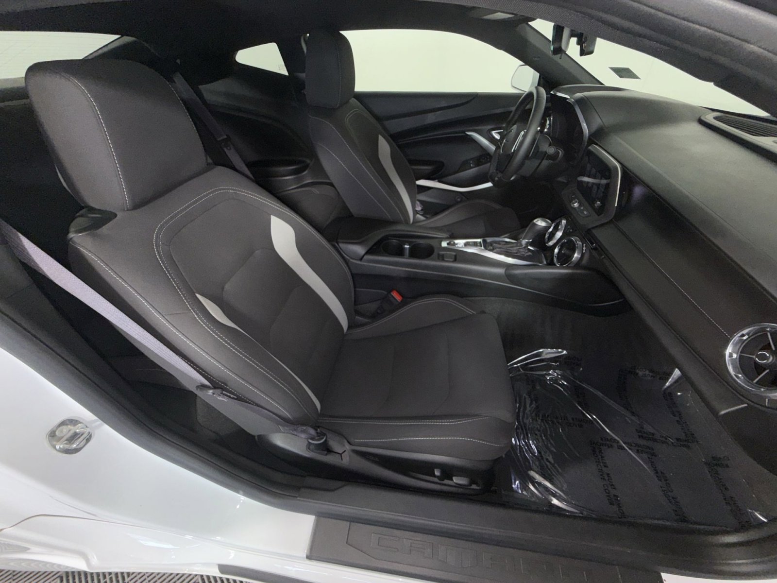 Used 2017 Chevrolet Camaro SS image 26