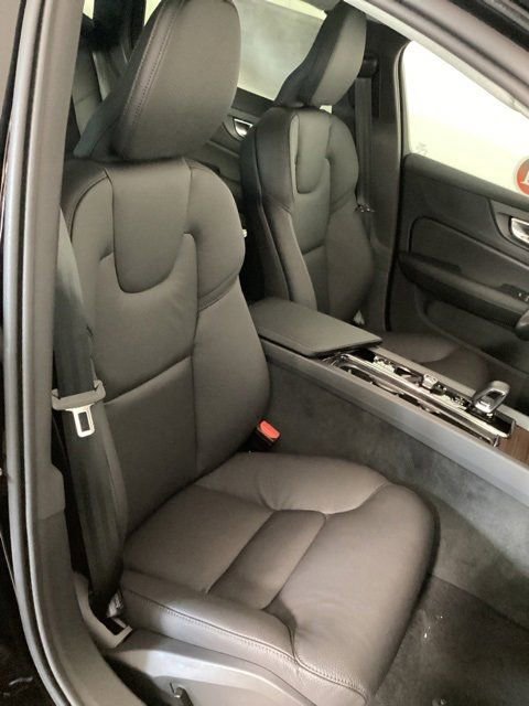 New 2026 Volvo V60 B5 Cross Country Plus w/ Climate Package image 20