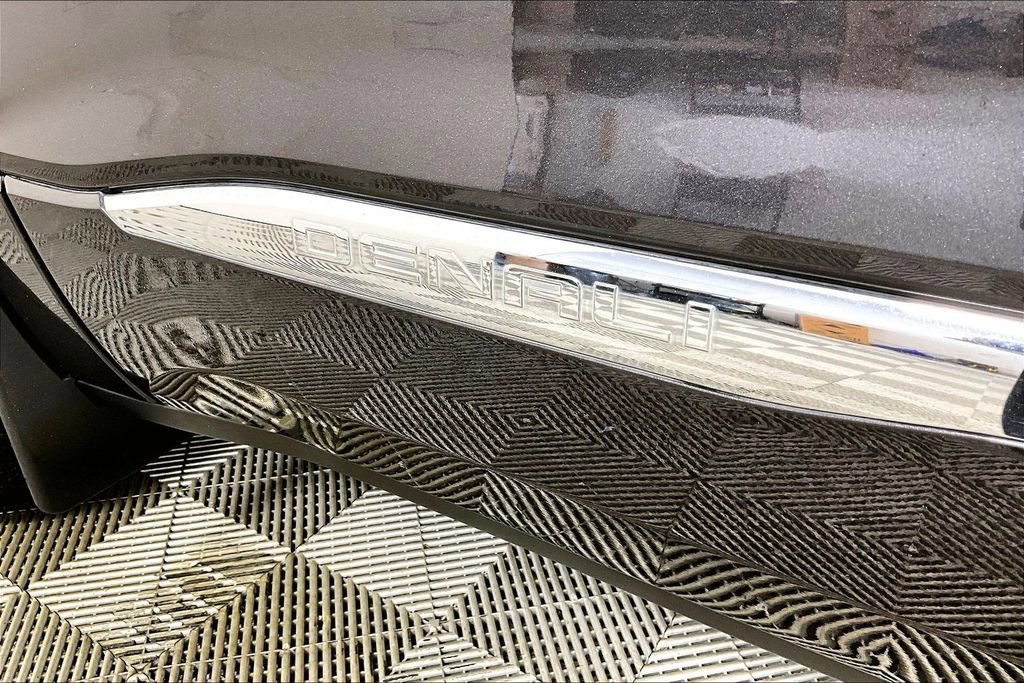 Used 2019 GMC Acadia Denali w/ Technology Package image 14