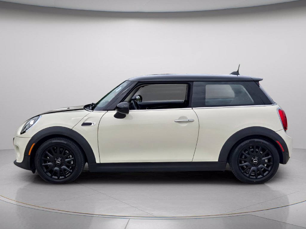 Used 2019 MINI Cooper 2-Door Hardtop FWD image 3