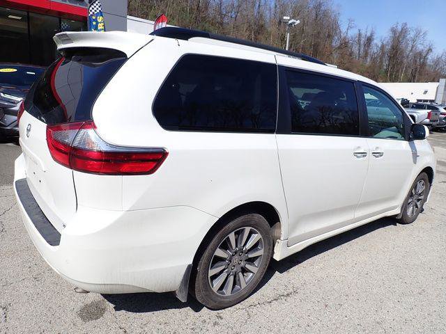 Certified 2020 Toyota Sienna XLE w/ XLE Navigation Package image 3