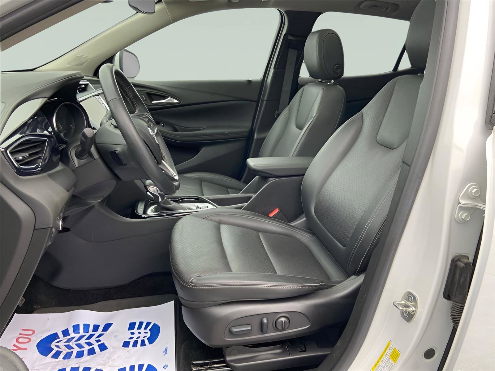 Used 2022 Buick Encore GX Essence w/ Experience Buick Package image 20