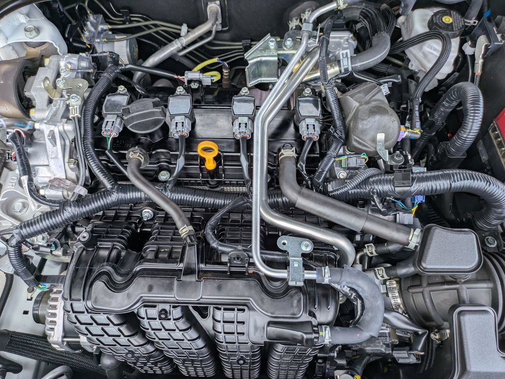 Used 2025 Nissan Altima 2.5 SV FWD image 35