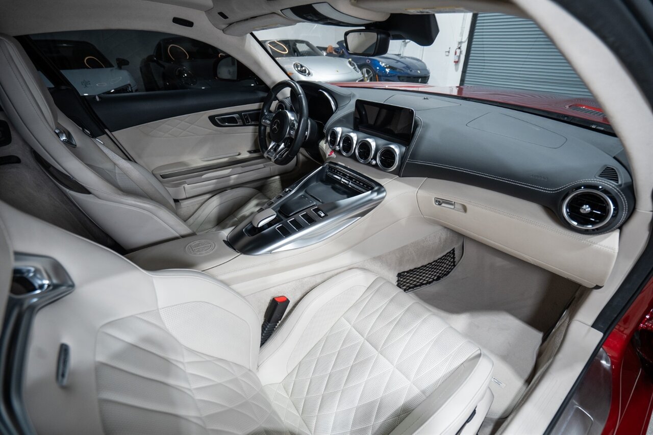 Used 2020 Mercedes-Benz AMG GT C image 25