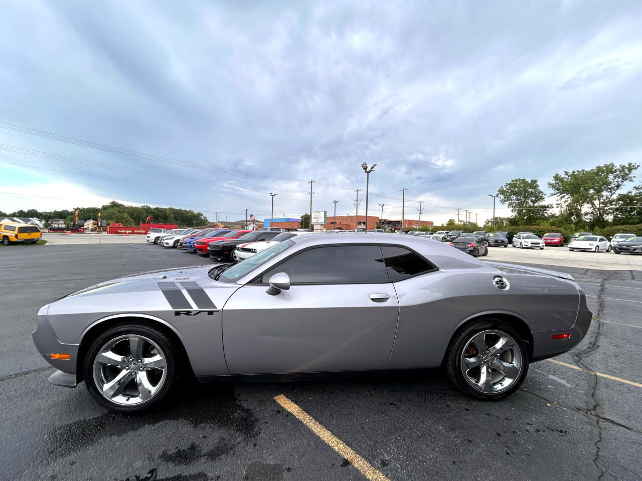 Used 2014 Dodge Challenger R/T image 6