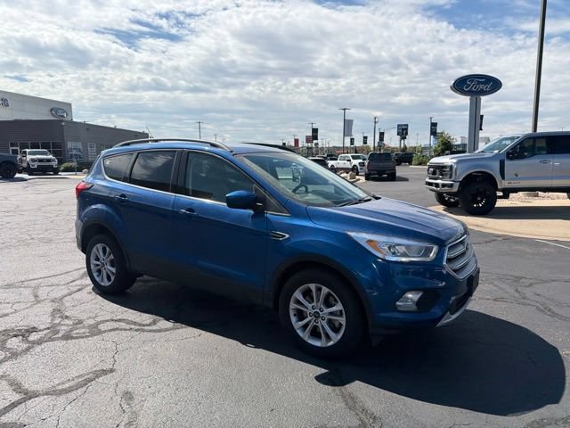 Used 2019 Ford Escape SEL AWD/4WD image 2