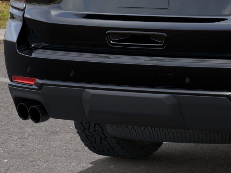 New 2026 Chevrolet Suburban Z71 image 14