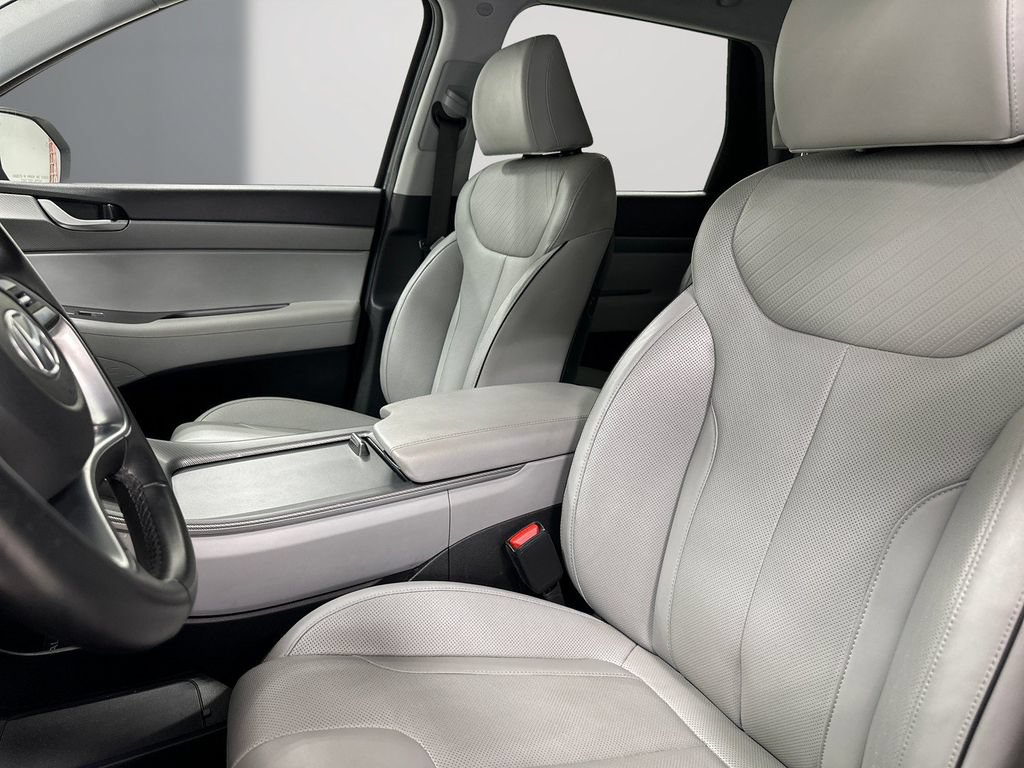 Certified 2024 Hyundai Palisade SEL FWD image 15