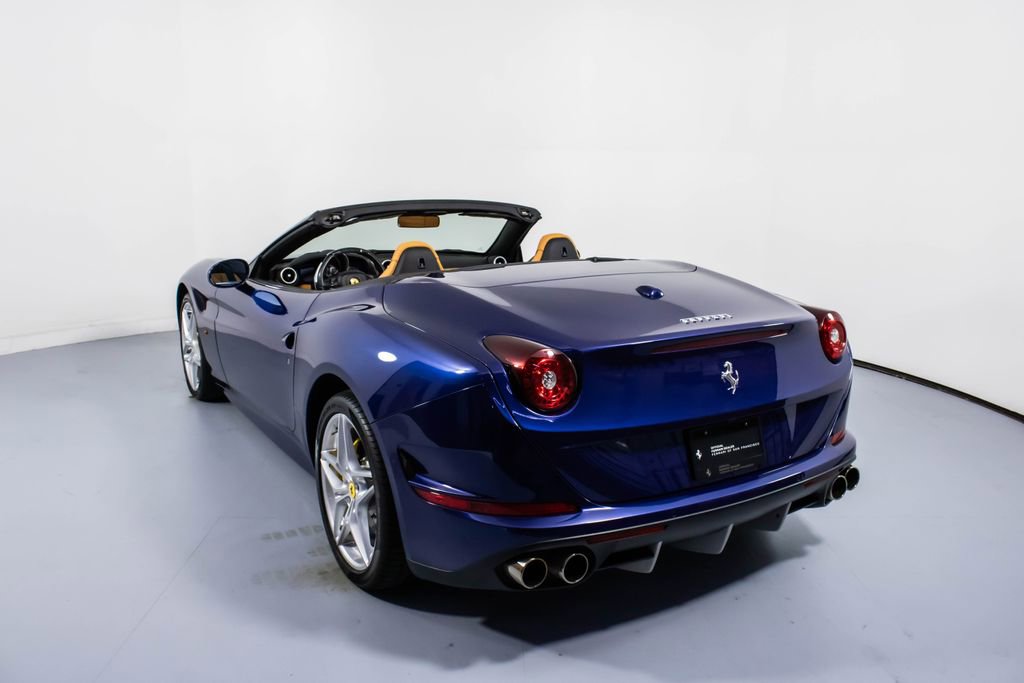 Certified 2017 Ferrari California T image 26