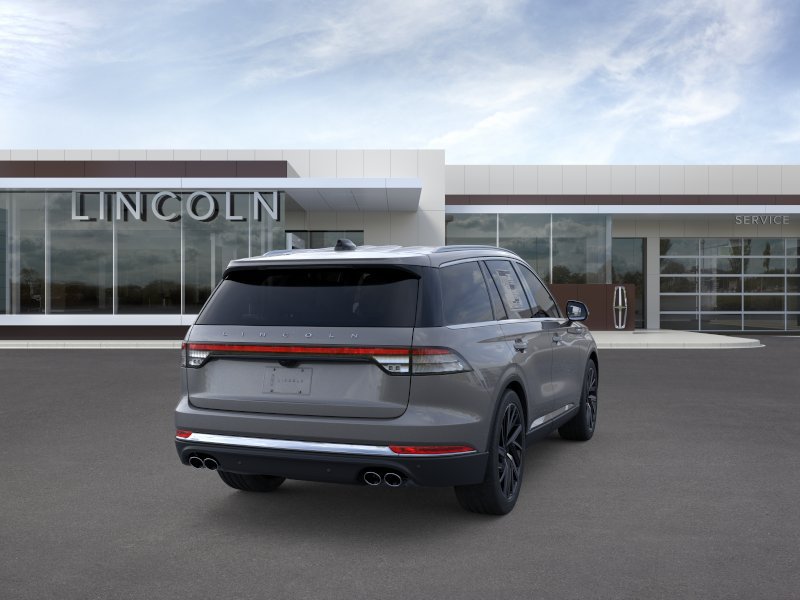 Used 2025 Lincoln Aviator Reserve w/ Equipment Group 201A AWD/4WD image 8