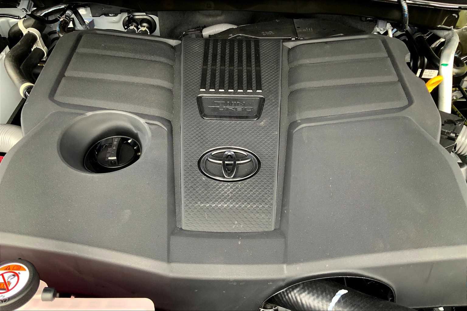 Used 2025 Toyota Tundra SR5 image 16