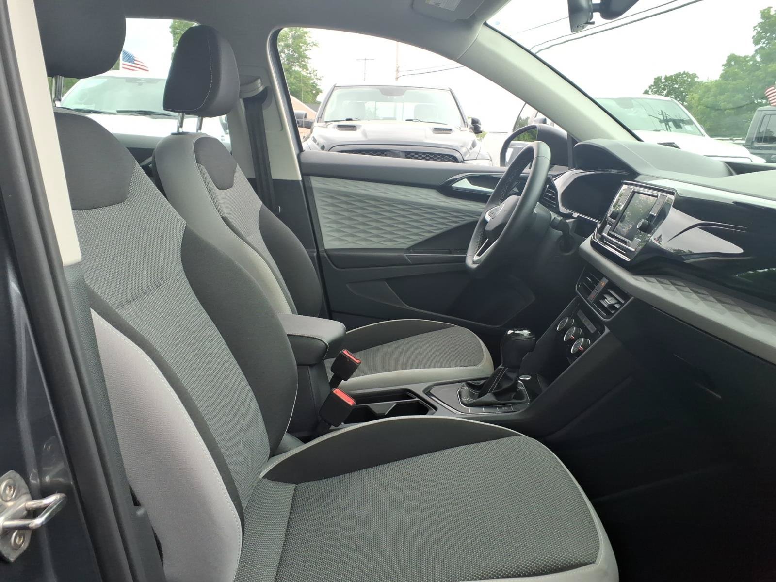 Certified 2023 Volkswagen Taos S FWD image 10