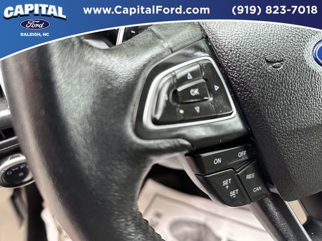 Used 2015 Ford Focus SE FWD image 22