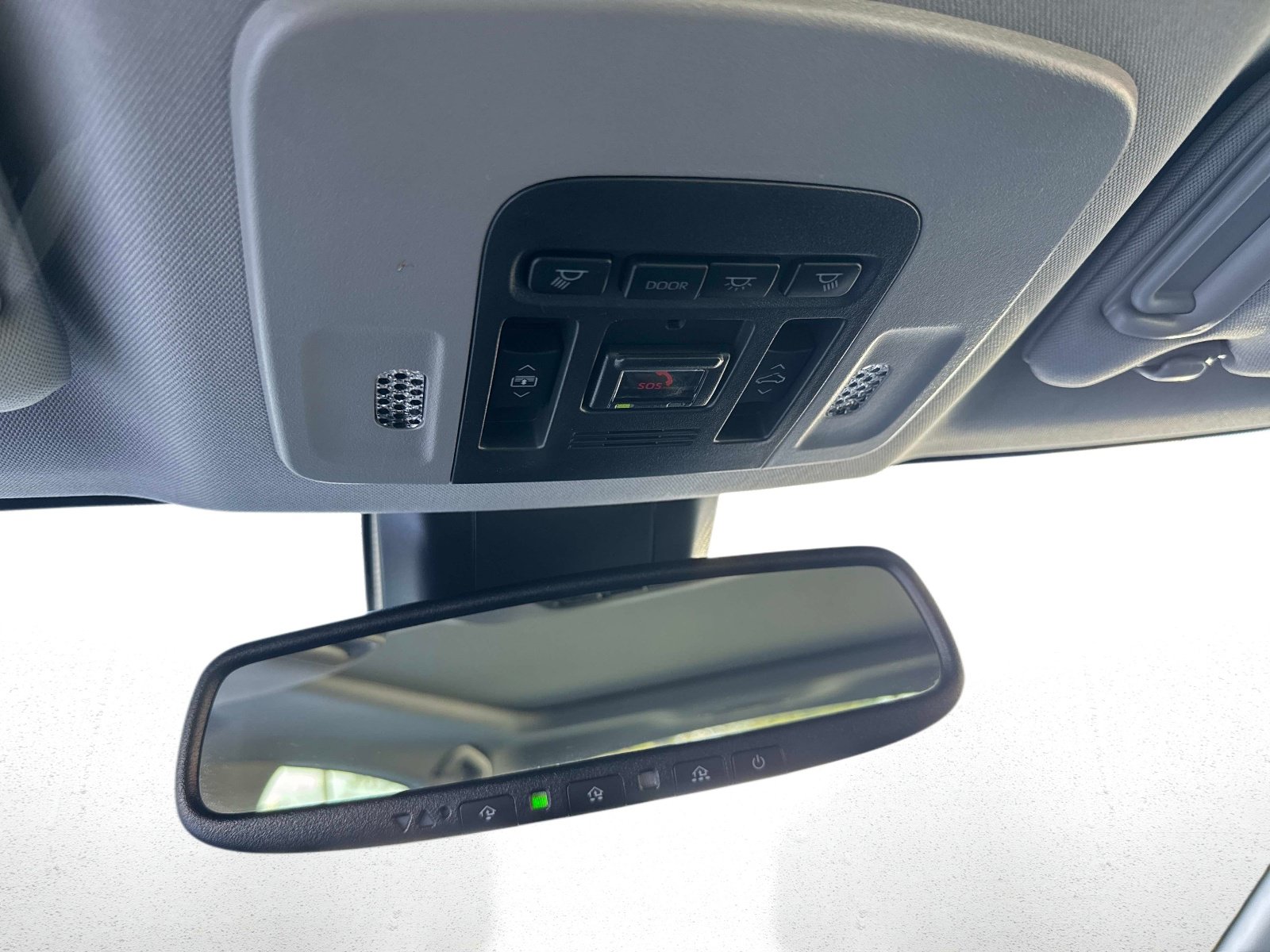 Used 2022 Toyota Camry XLE FWD image 26