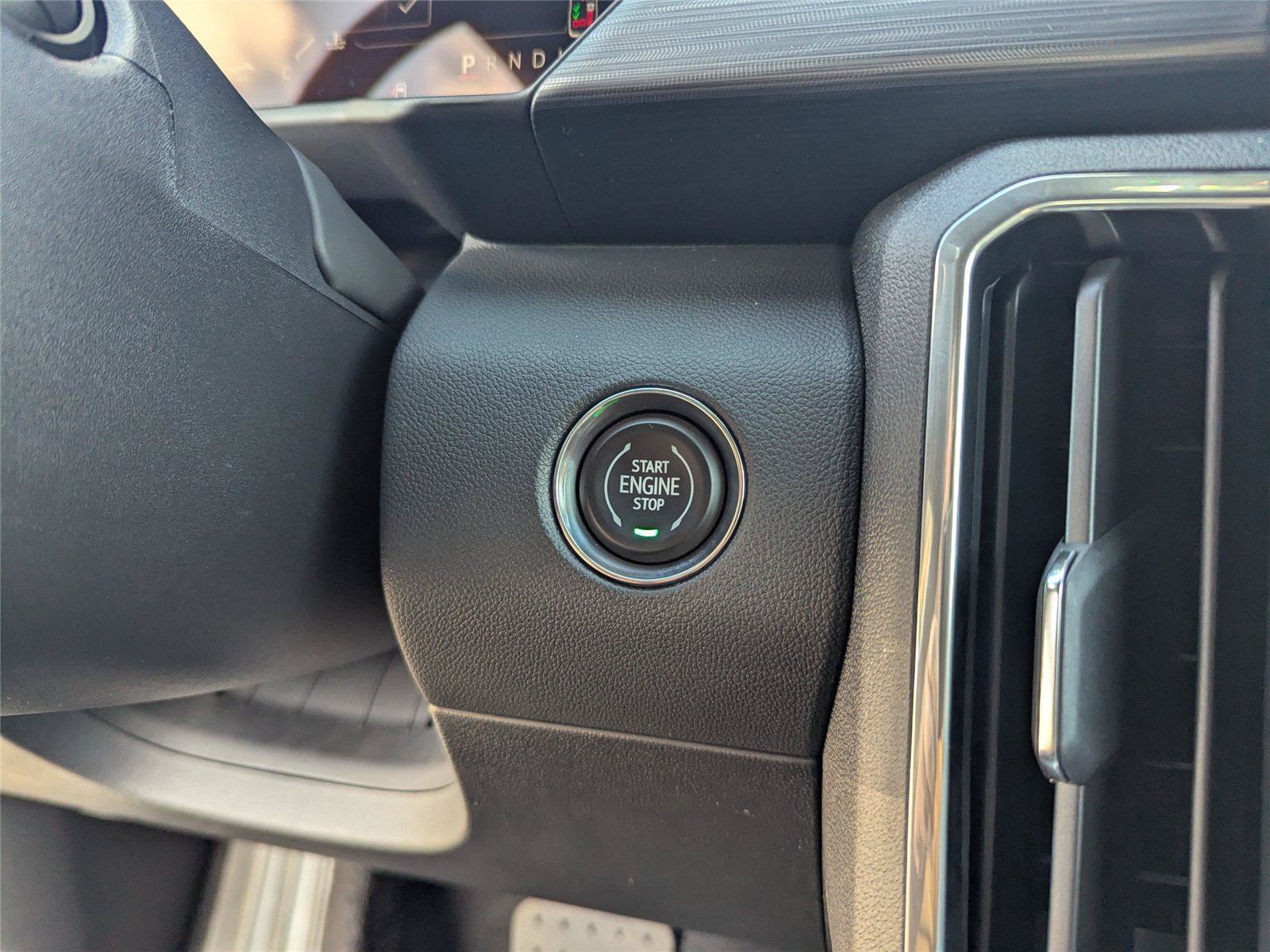 New 2026 GMC Acadia Elevation w/ Elevation Premium Package FWD image 22