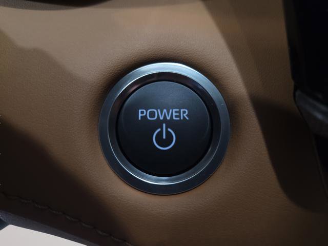 New 2026 Toyota Highlander Platinum AWD/4WD image 18