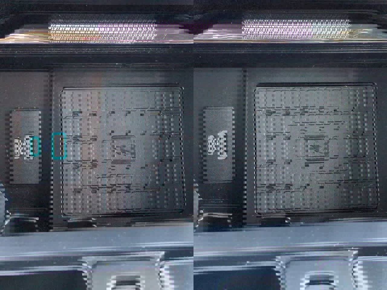 Used 2024 Ford F150 Raptor image 30