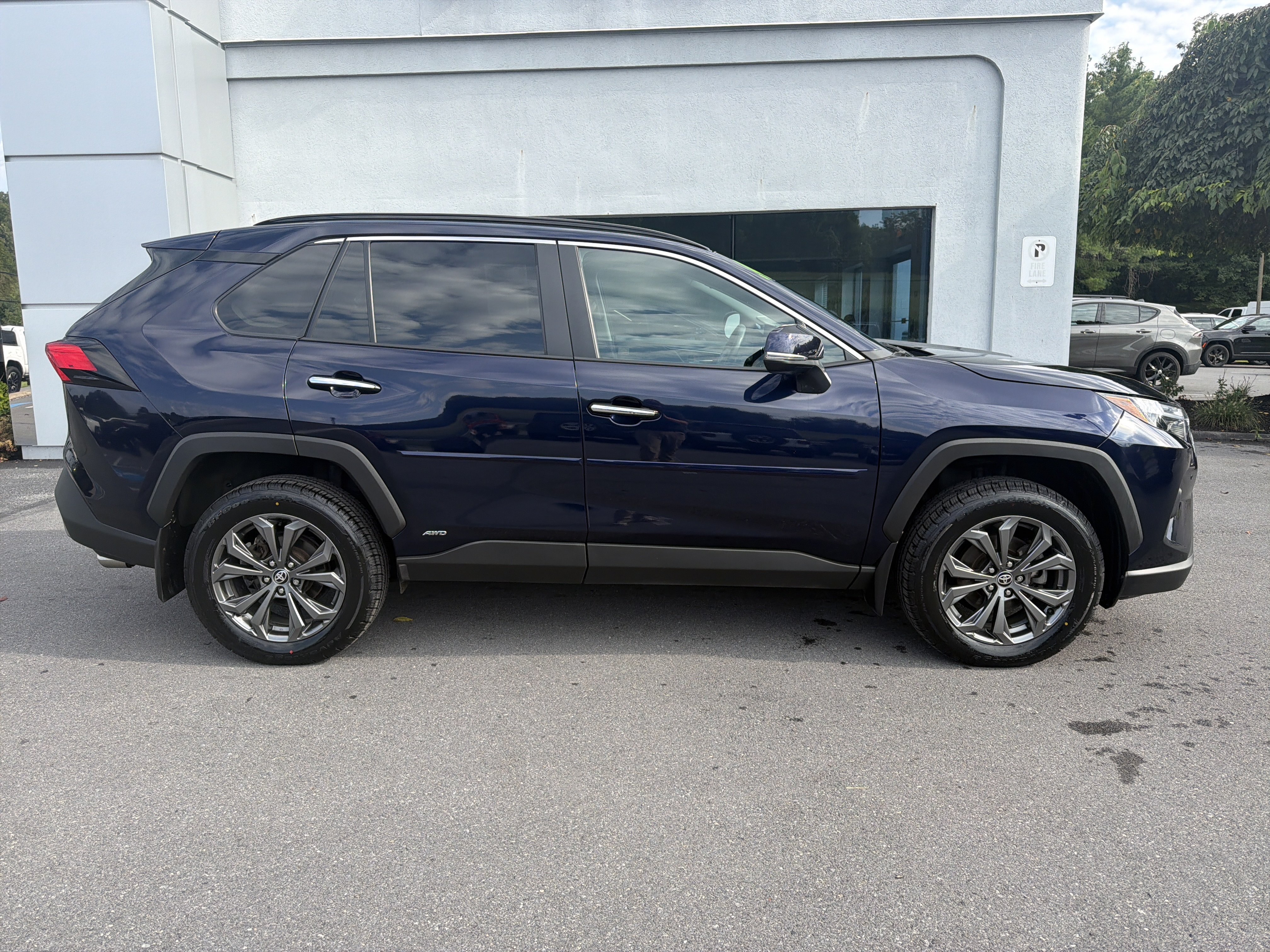 Used 2024 Toyota RAV4 Limited w/ Weather Package AWD/4WD video 2