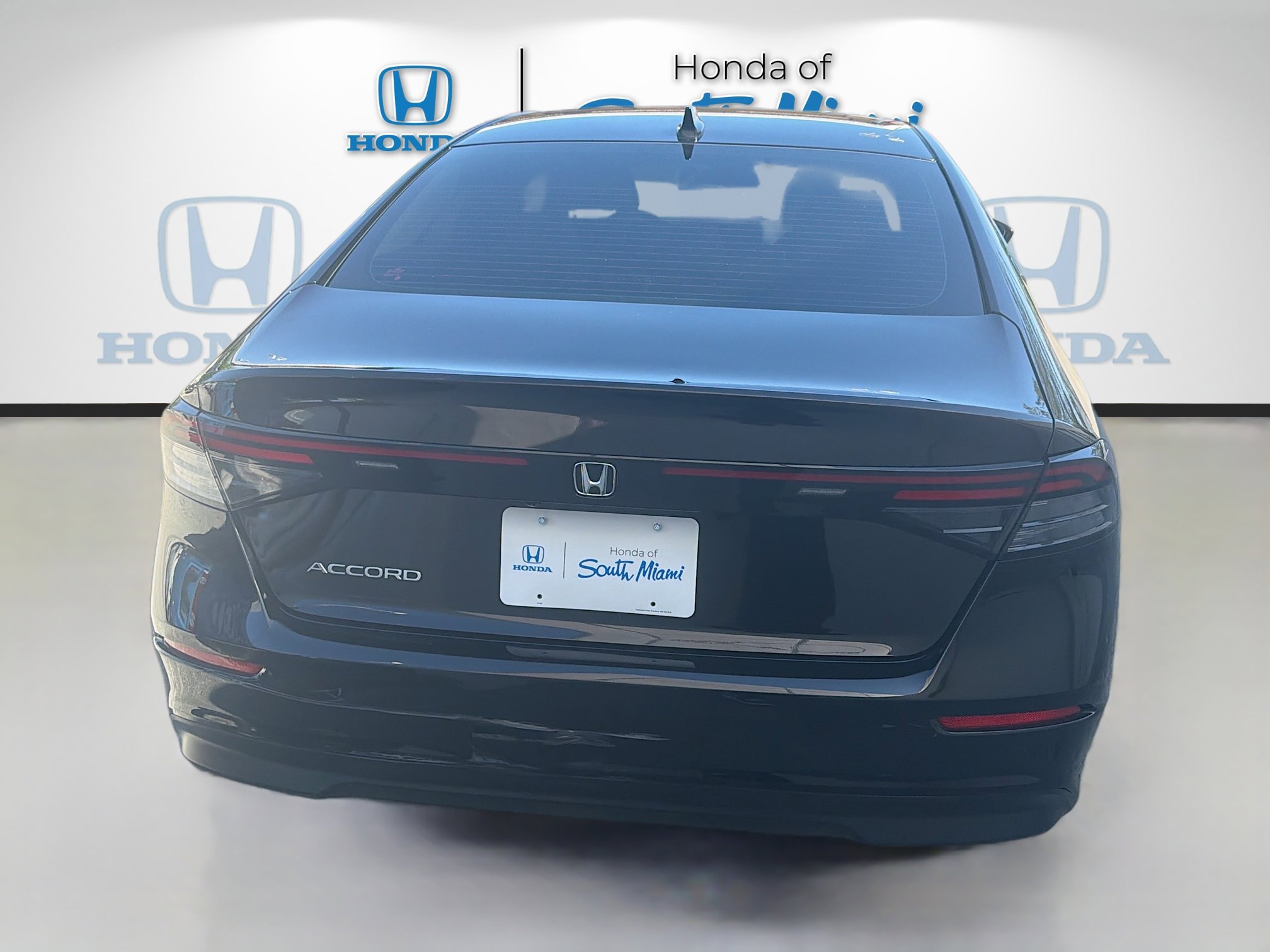 Certified 2024 Honda Accord EX image 6