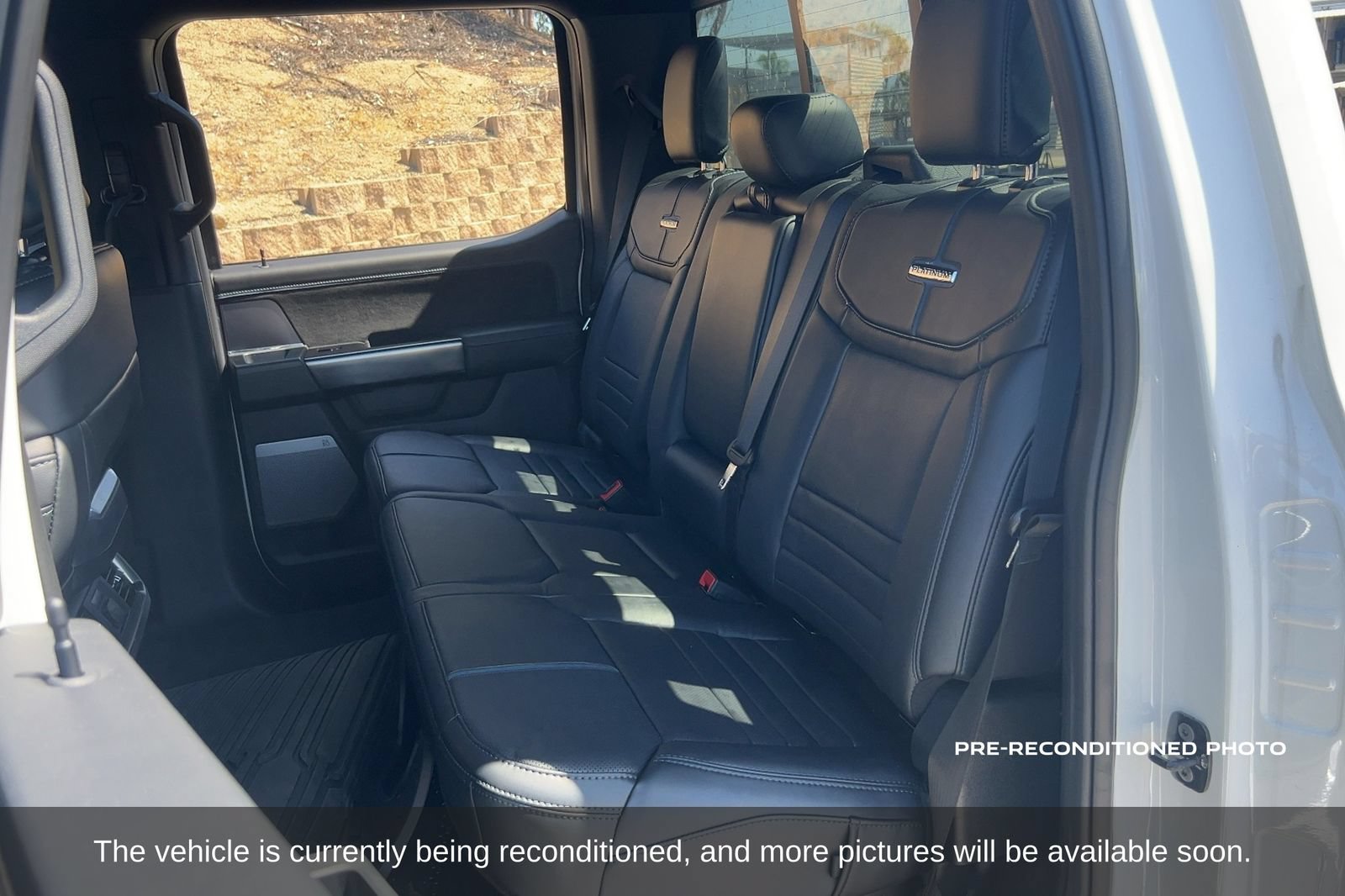 Used 2025 Ford F150 Platinum AWD/4WD image 12