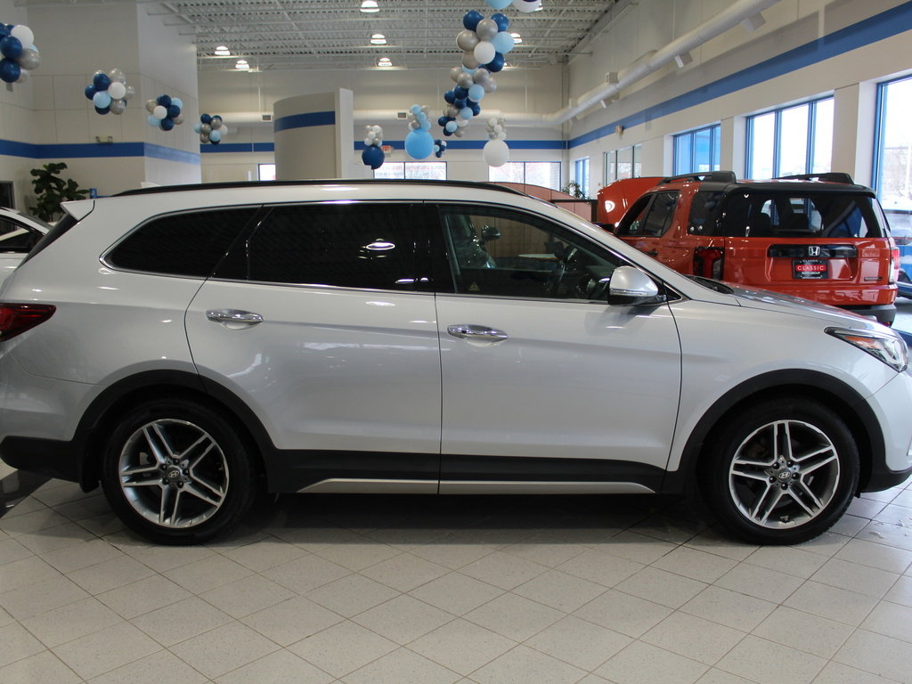 Used 2017 Hyundai Santa Fe Limited image 4