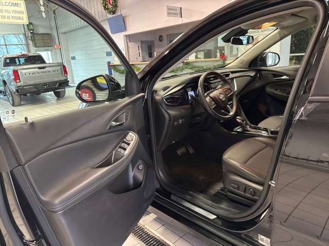 Used 2023 Buick Encore GX Select w/ Sport Touring Package image 13