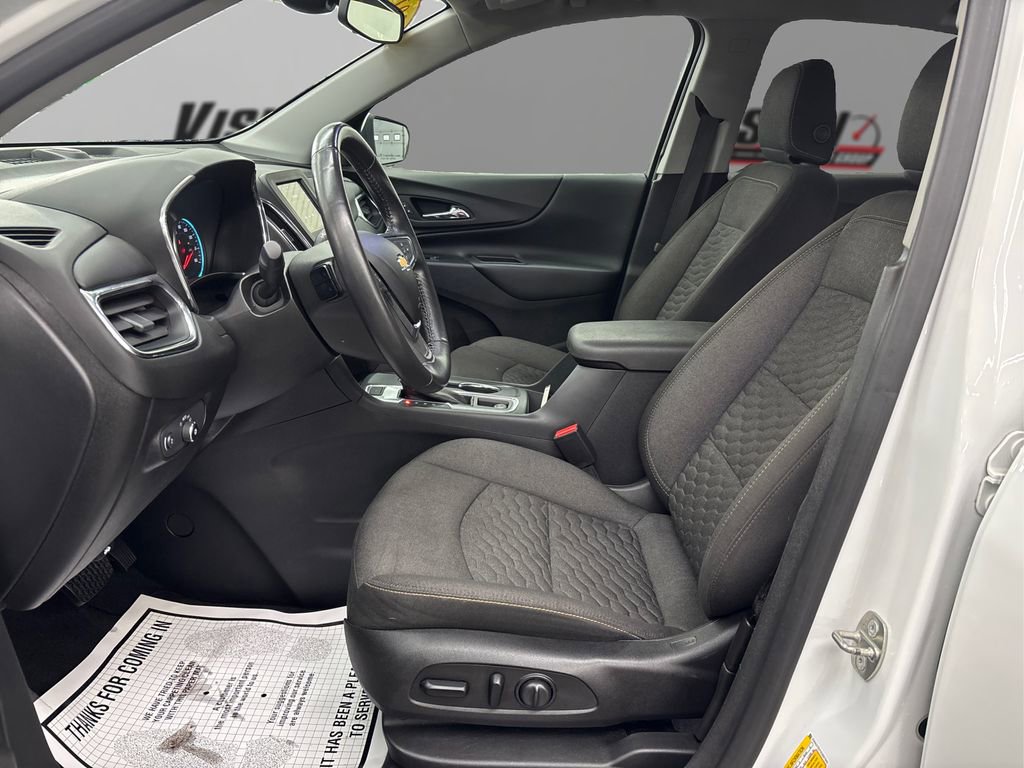 Used 2019 Chevrolet Equinox LT w/ LPO, Cargo Package image 9