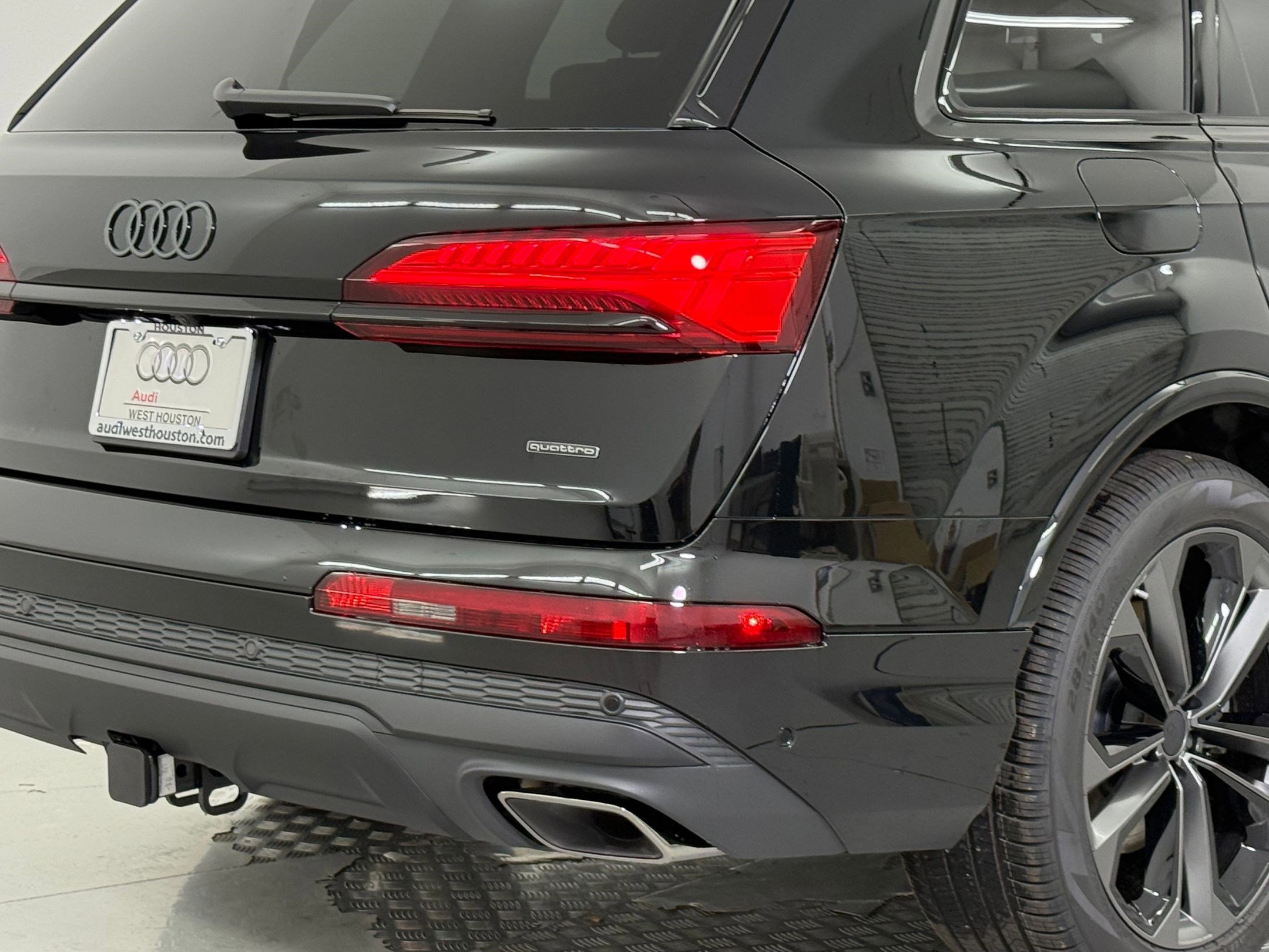 New 2026 Audi Q7 3.0T Premium Plus AWD/4WD image 13