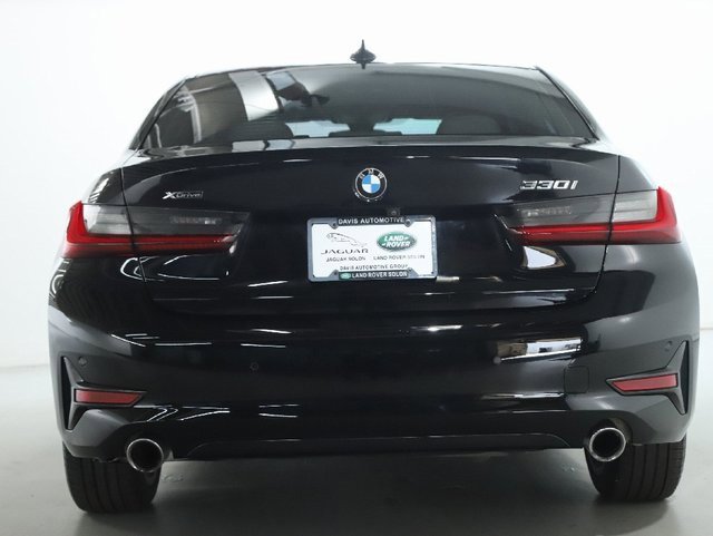 Used 2022 BMW 330i xDrive Sedan w/ Premium Package 2 image 7