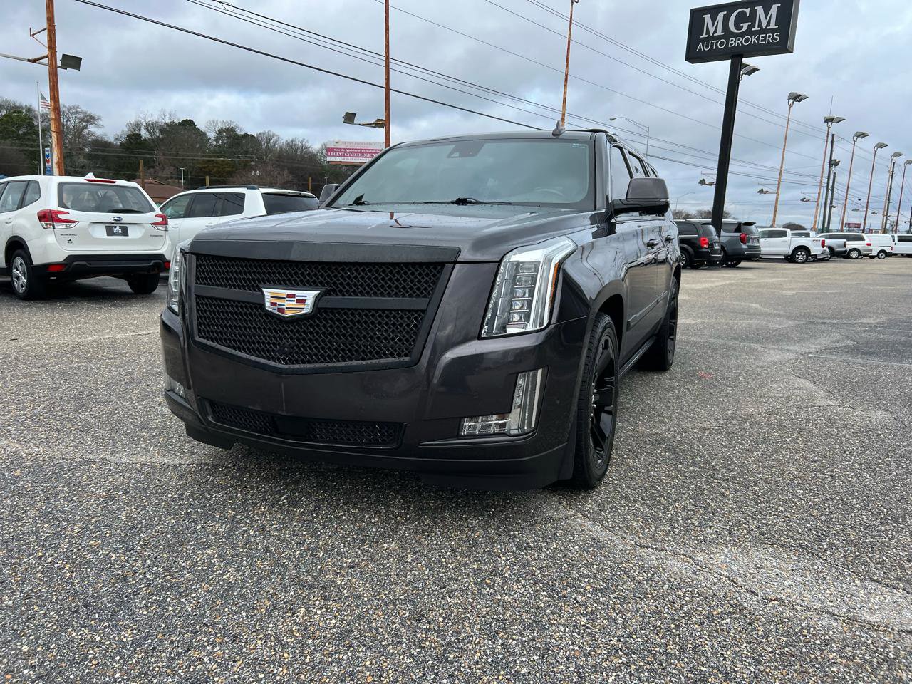 Used 2018 Cadillac Escalade Platinum image 8