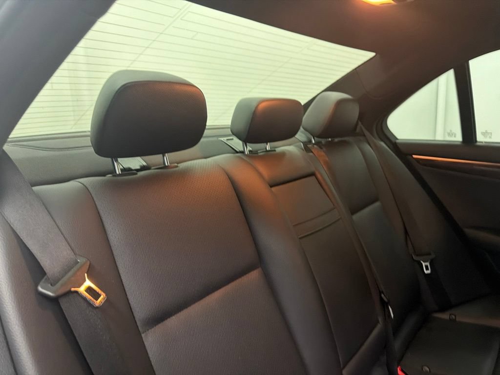 Used 2013 Mercedes-Benz C 250 Sedan image 26