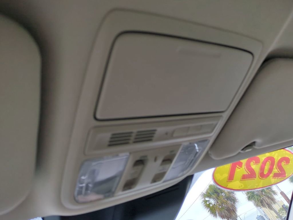 Used 2021 Honda CR-V EX-L image 25