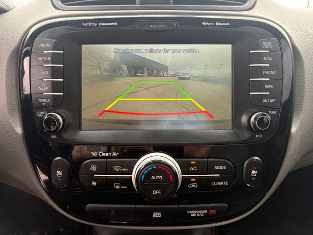 Used 2016 Kia Soul + w/ Primo Package image 11