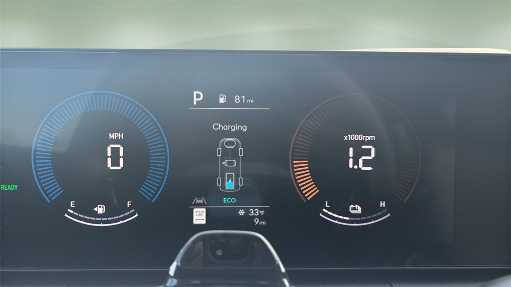 Used 2026 Hyundai Santa Fe SEL image 17