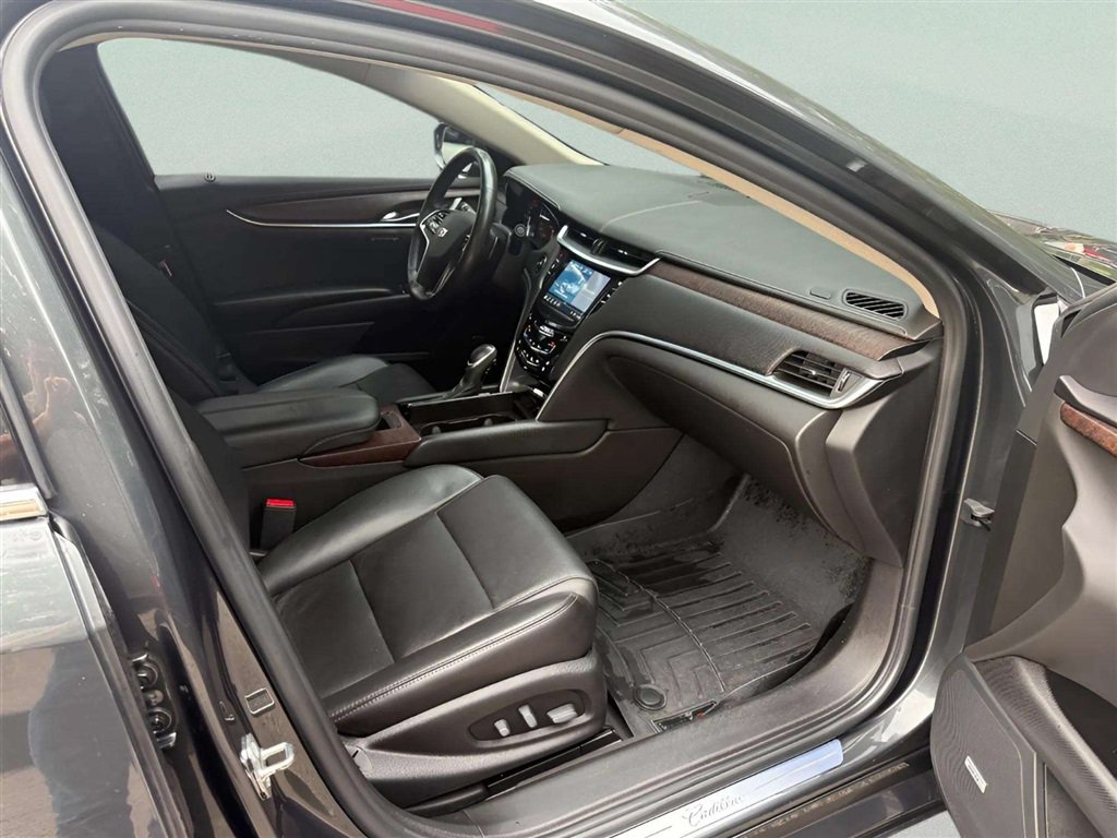 Used 2018 Cadillac XTS Luxury AWD/4WD image 12