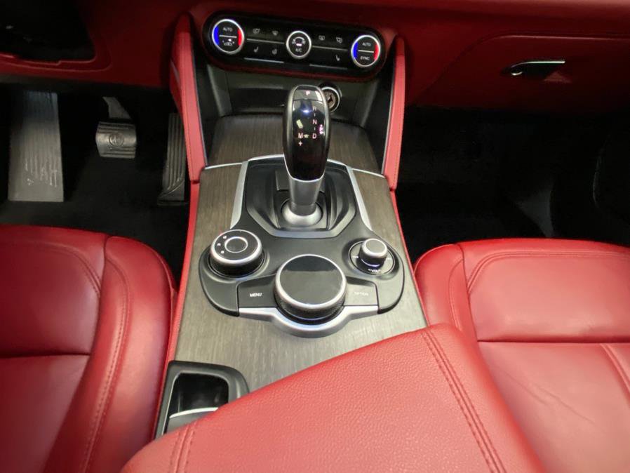 Used 2019 Alfa Romeo Stelvio Ti image 30