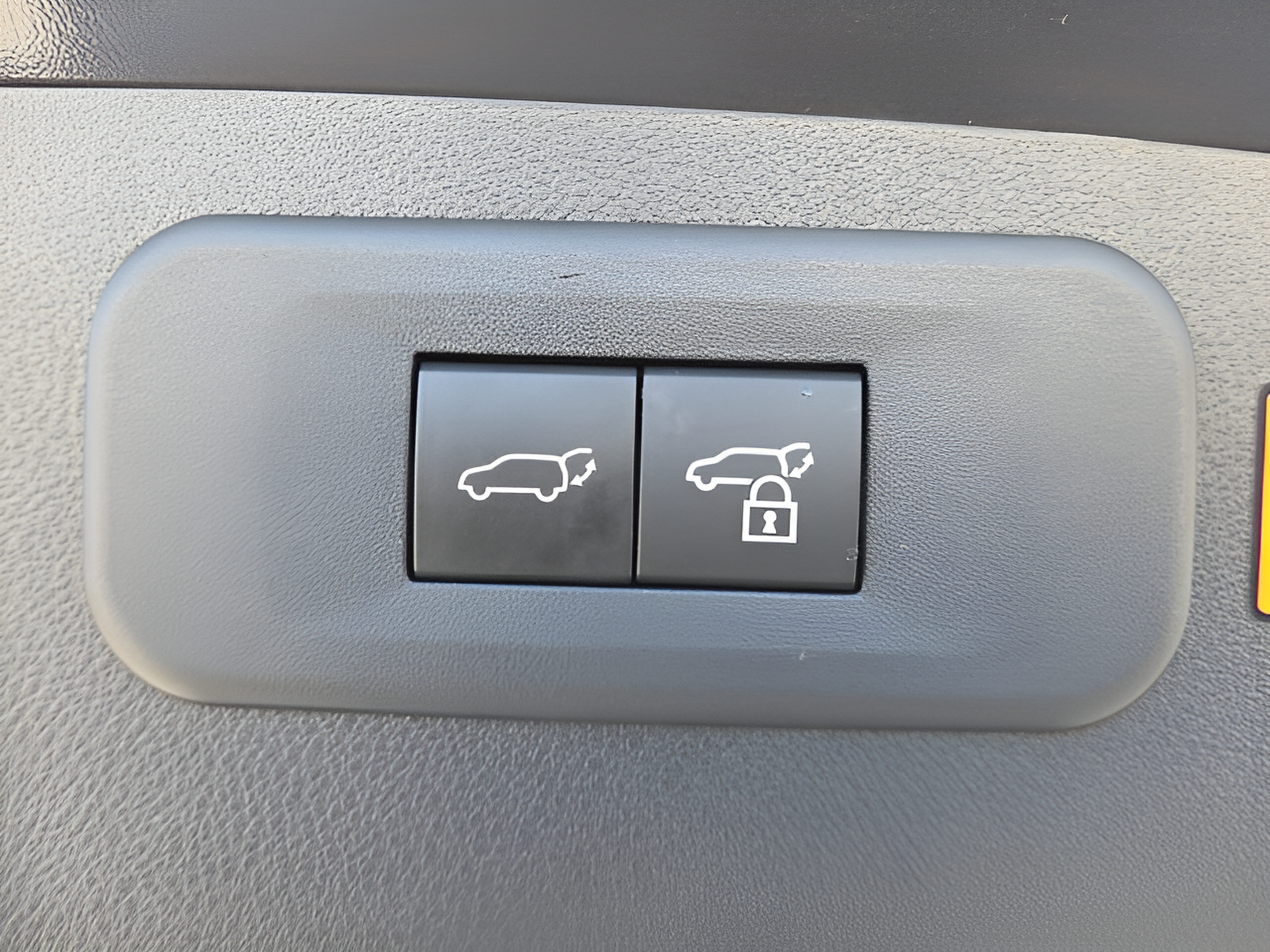 Used 2024 Lexus NX 350h AWD image 14