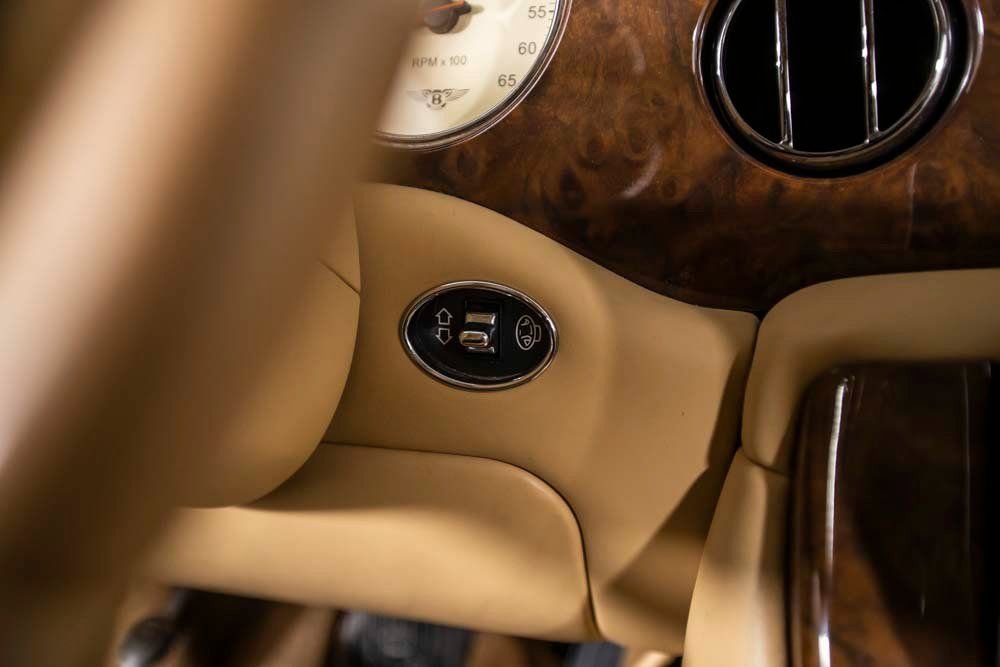 Used 1999 Bentley Arnage Green Label image 24