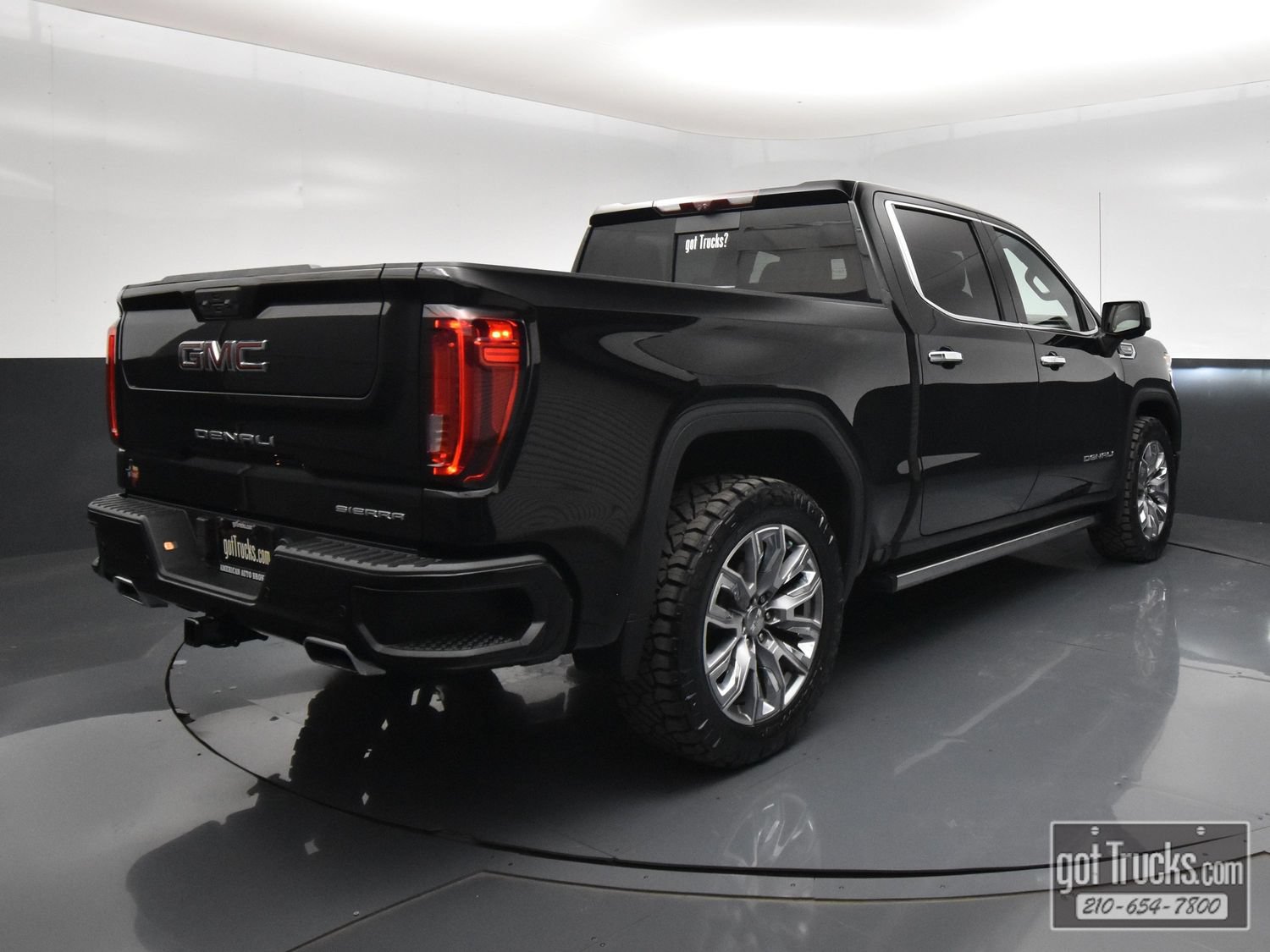 Used 2022 GMC Sierra 1500 Denali w/ Denali Reserve Package AWD/4WD image 48
