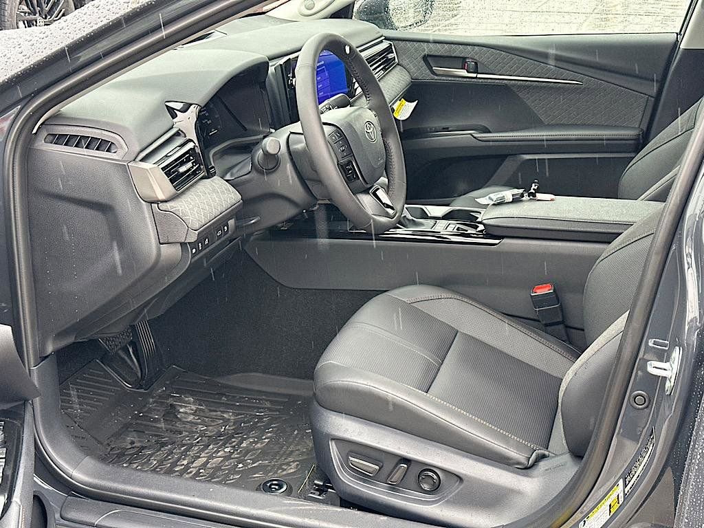New 2026 Toyota Camry XLE image 7