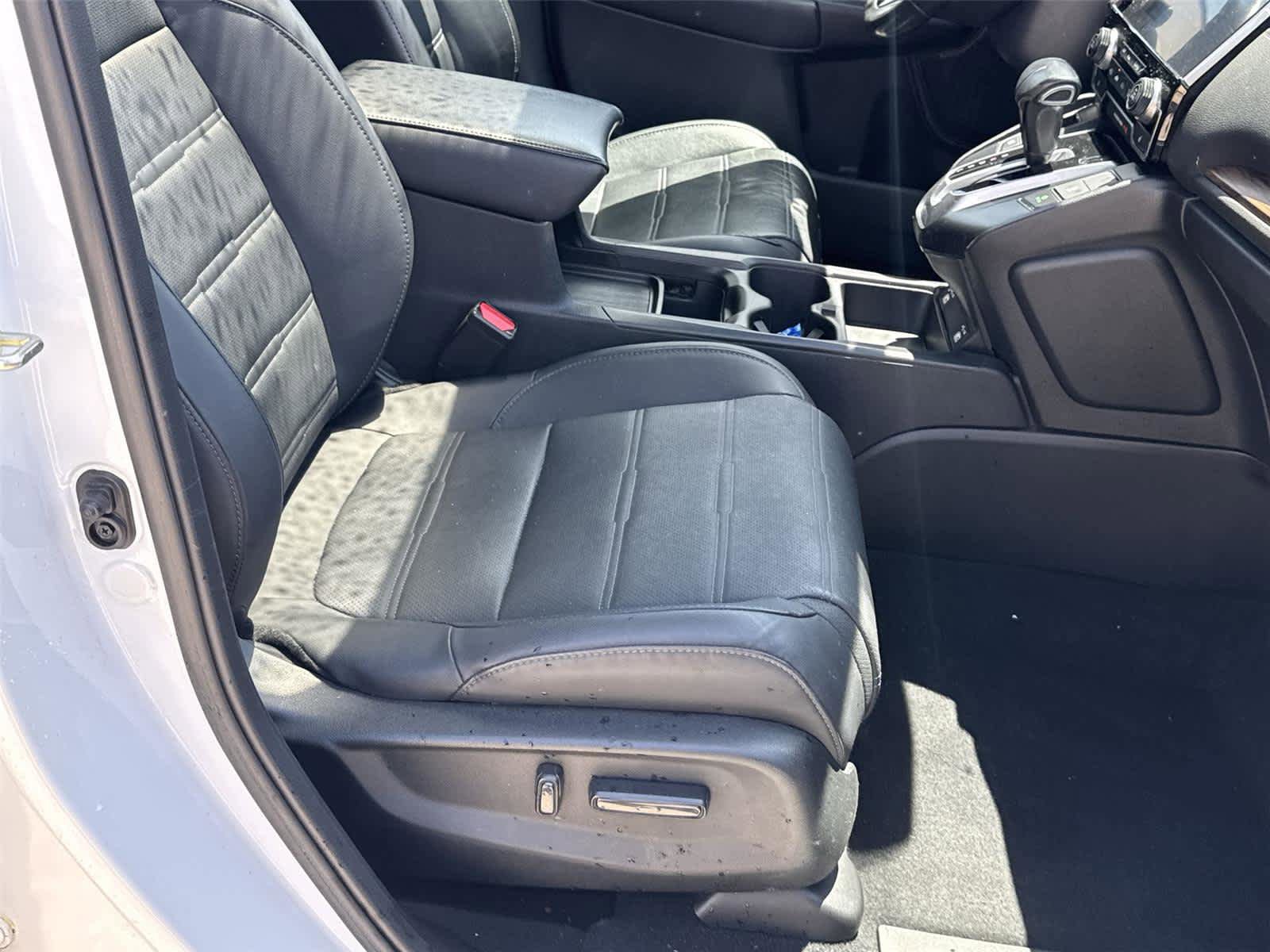 Used 2020 Honda CR-V EX-L image 16