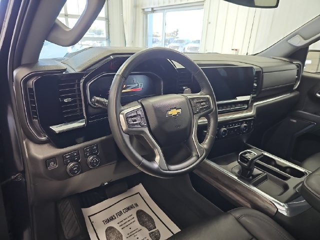 Used 2023 Chevrolet Silverado 1500 LTZ w/ LTZ Premium Package AWD/4WD image 36