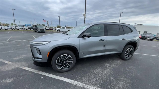 New 2026 Buick Enclave Sport Touring w/ Power Package image 6