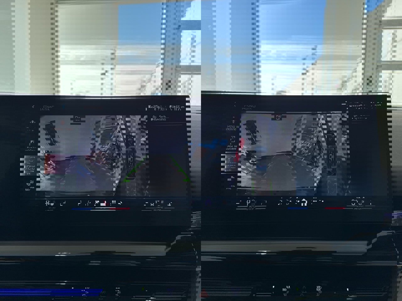 Certified 2025 BMW 530i xDrive 530i xDrive w/ Premium Package image 29